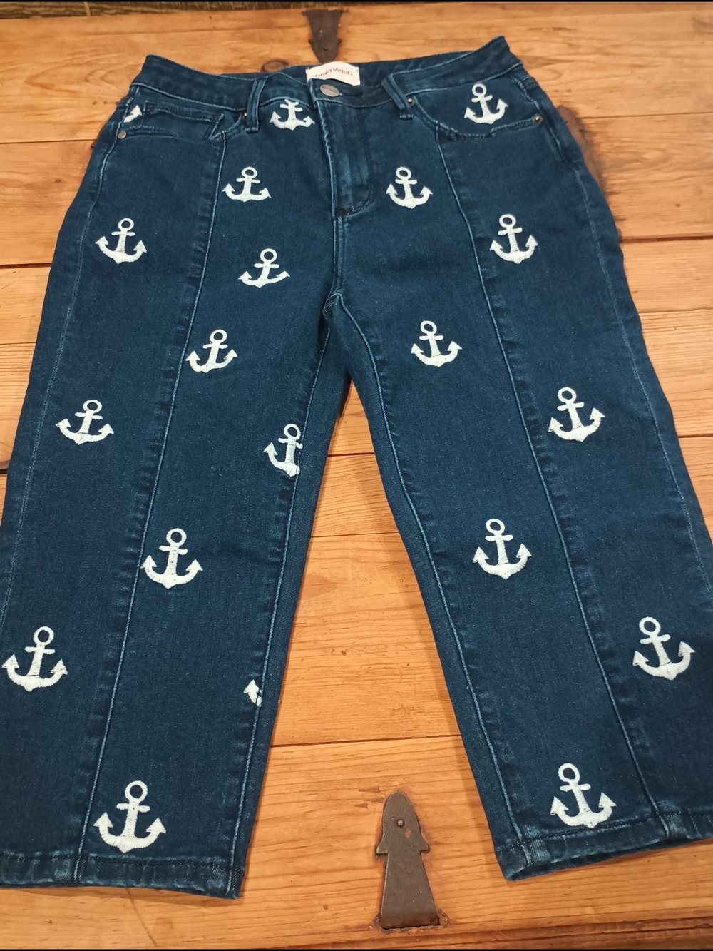 DRIFTWOOD Dark Stretch Denim Clamdiggers with White Embroidered Anchors Size 2